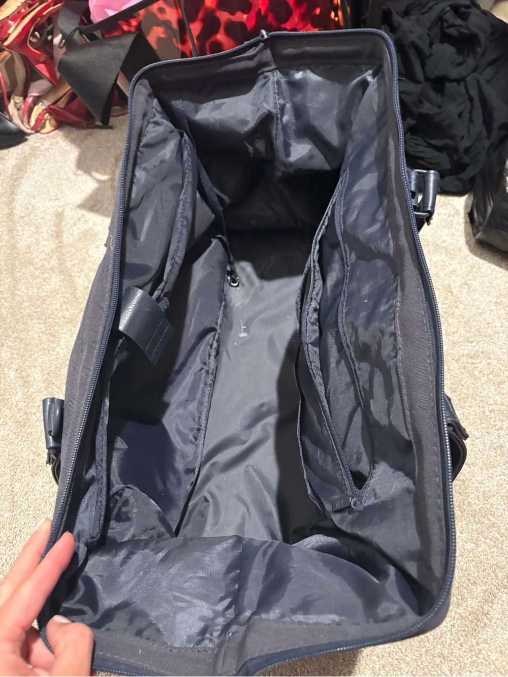 Beis classic Weekender Bag in dusty navy blue - Picture 7 of 7